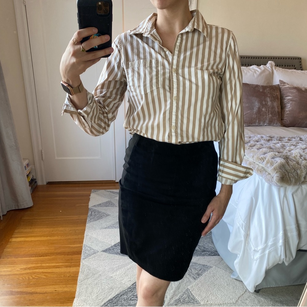 Banana Republic Fitted Button-Down